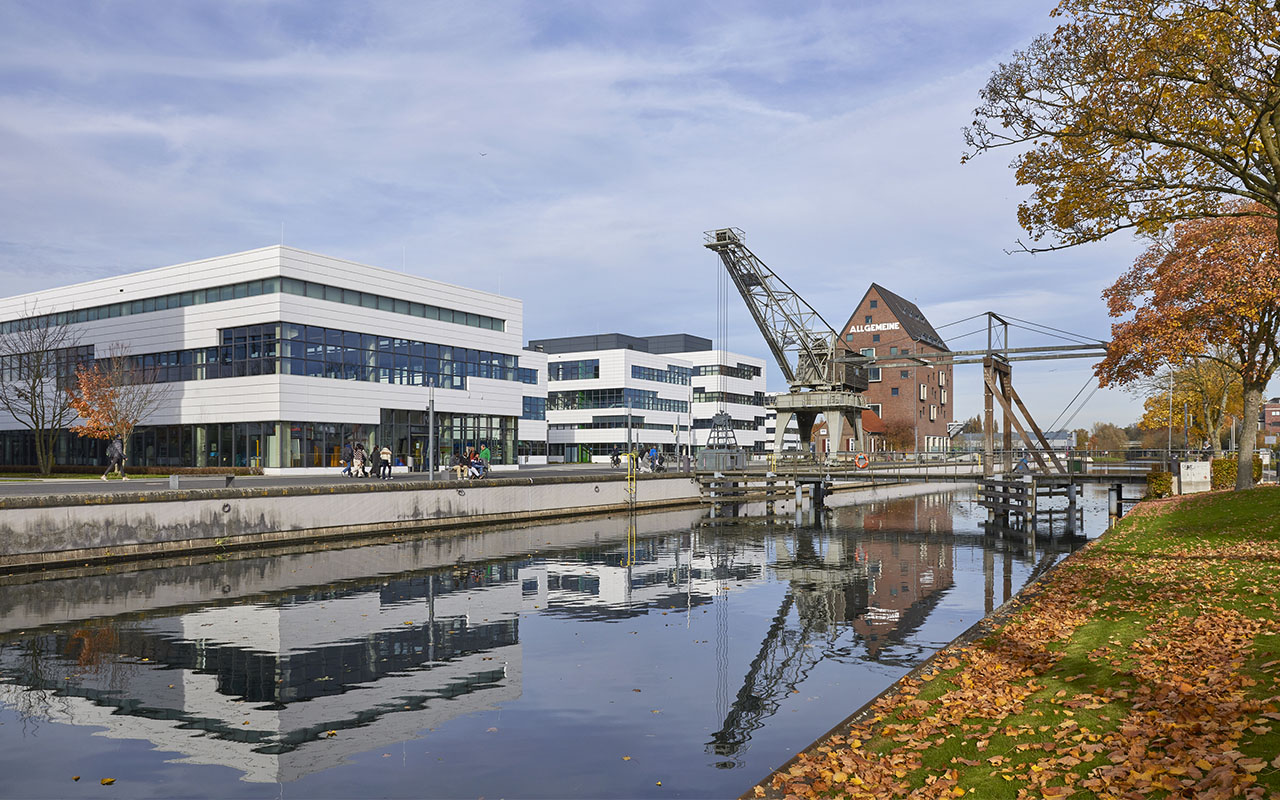 Zielkonflikte im Hochschulbau: Ein Beispiel für Bedarfsplanung im Hochschulbau aus Melike Gencs Masterarbeit ist die Hochschule Rhein-Waal.